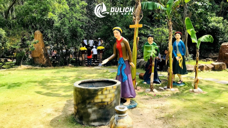 Không gian văn hóa truyền thống đậm chất hồn Việt