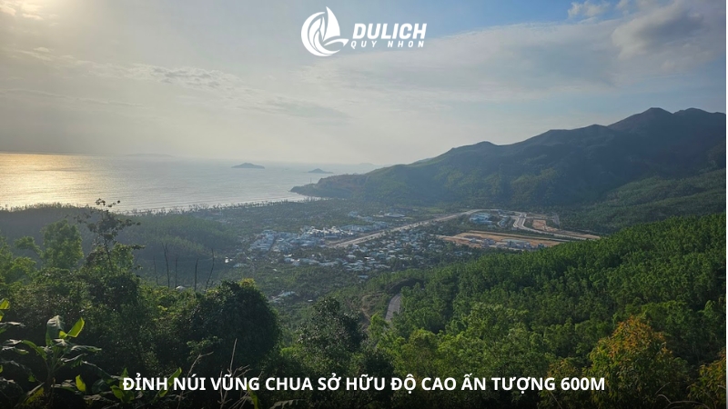 Đỉnh núi Vũng Chua sở hữu độ cao ấn tượng 600m