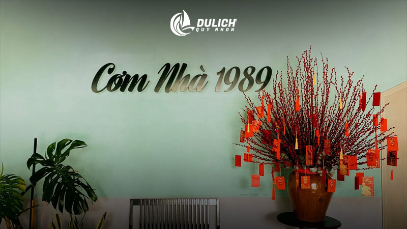 Cơm nhà 1989