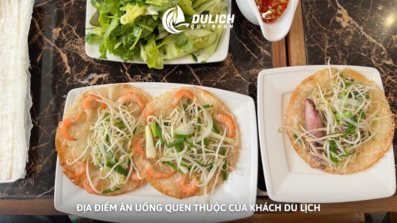 Địa điểm ăn uống quen thuộc của khách du lịch