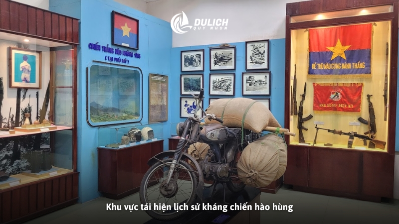 Khu vực tái hiện lịch sử kháng chiến hào hùng