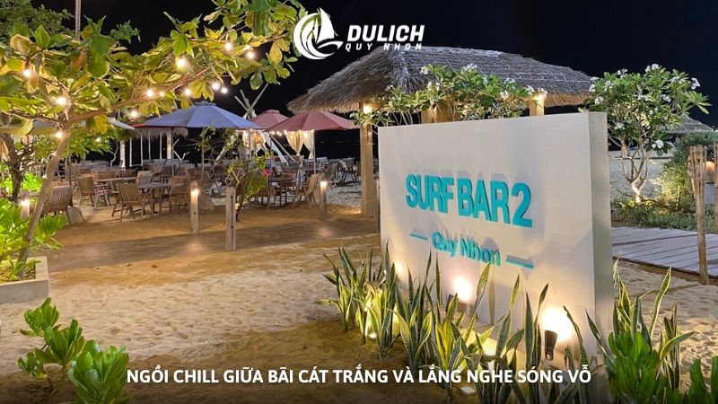Ngồi chill giữa bãi cát trắng và lắng nghe sóng vỗ