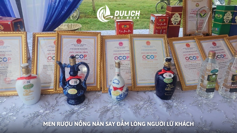 Men rượu nồng nàn say đắm lòng người lữ khách