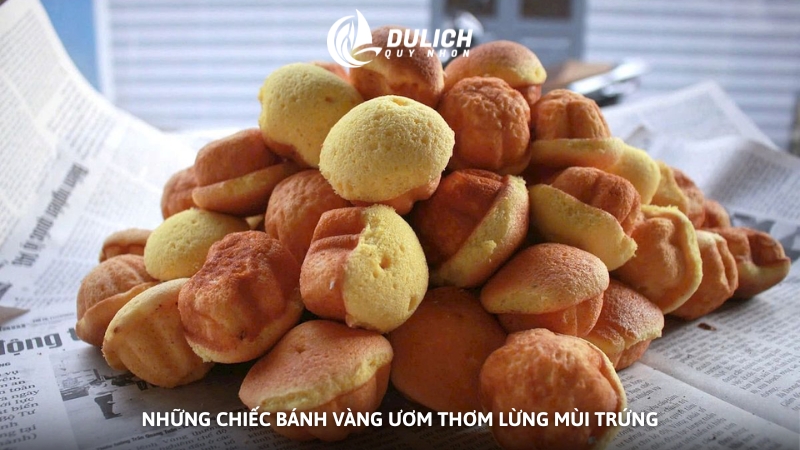 Những chiếc bánh vàng ươm thơm lừng mùi trứng
