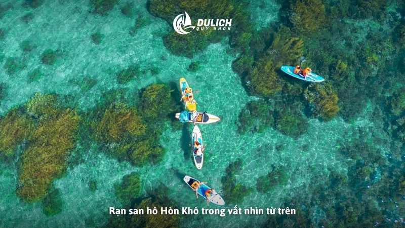 Rạn san hô Hòn Khô trong vắt nhìn từ trên