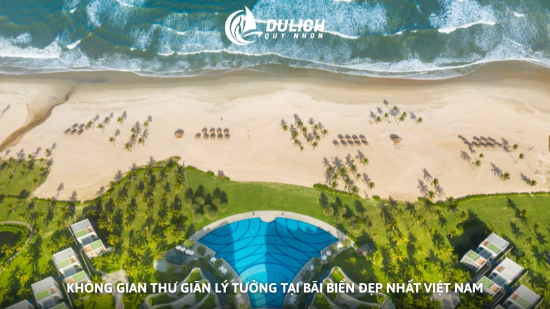Không gian thư giãn lý tưởng tại bãi biển đẹp nhất Việt Nam