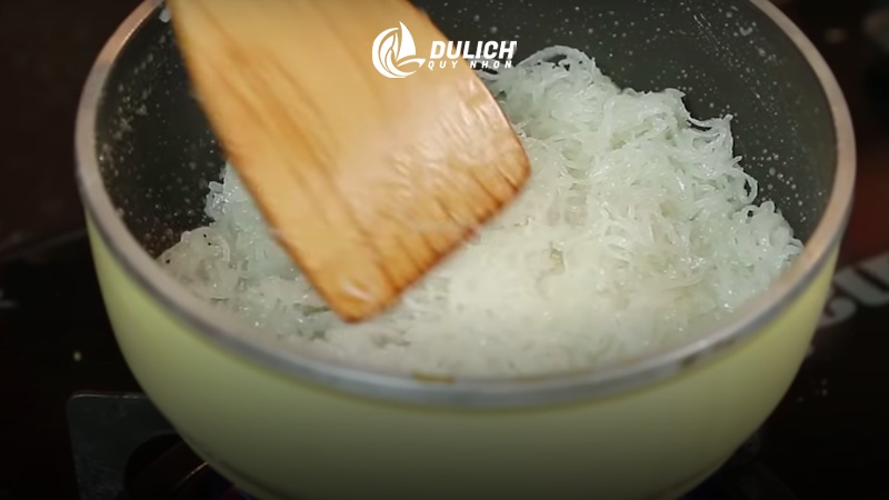 Các bước làm bánh hồng Quy Nhơn chuẩn vị