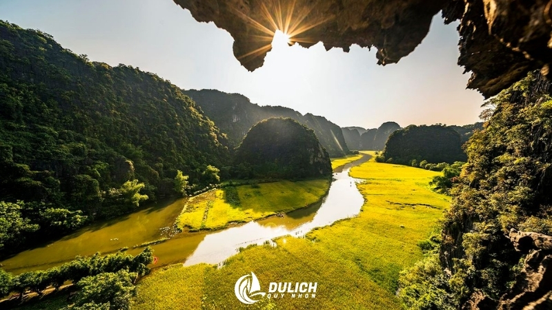 Tam Cốc Bích Động, vẻ đẹp bình dị của cảnh đẹp Việt Nam