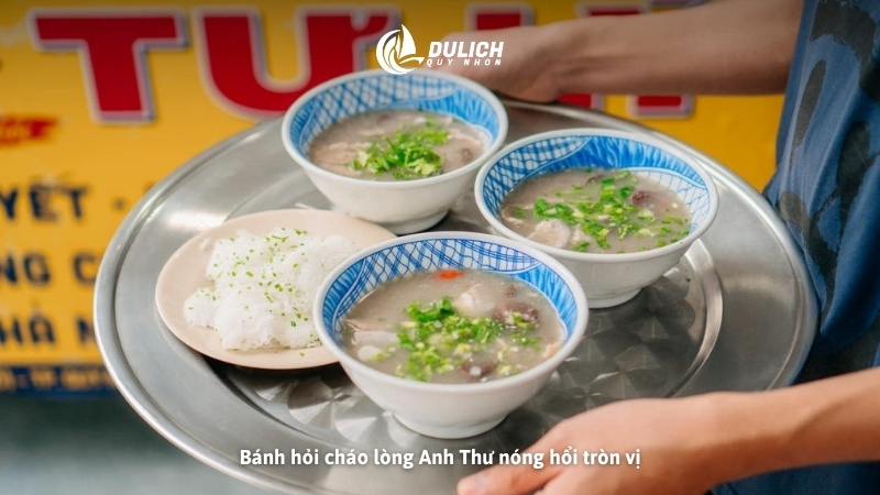Bánh hỏi cháo lòng Anh Thư nóng hổi tròn vị