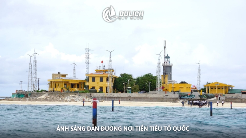 Ánh sáng dẫn đường nơi tiền tiêu Tổ quốc