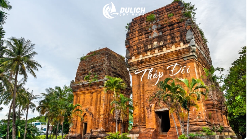 Di tích kiến trúc Chăm Pa cổ kính