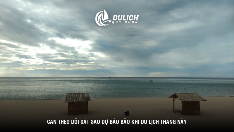 Cần theo dõi sát sao dự báo bão khi du lịch tháng này