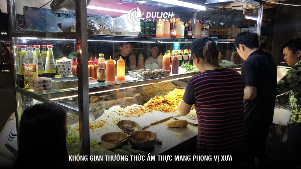 Không gian thưởng thức ẩm thực mang phong vị xưa